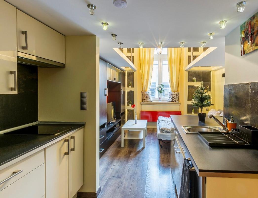 Hidden Gem In Buda Apartment *